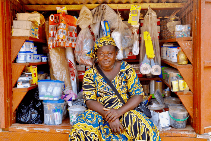 Women-centered models for last-mile distribution